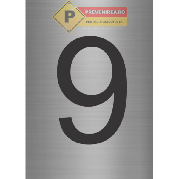 Plăcuțe aluminiu personalizate cu coduri QR și numere - soluții moderne pentru inventariere și logistică
