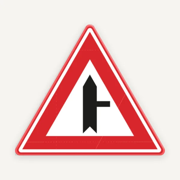 Intersecție prioritate drum lateral dreapta din aluminiu