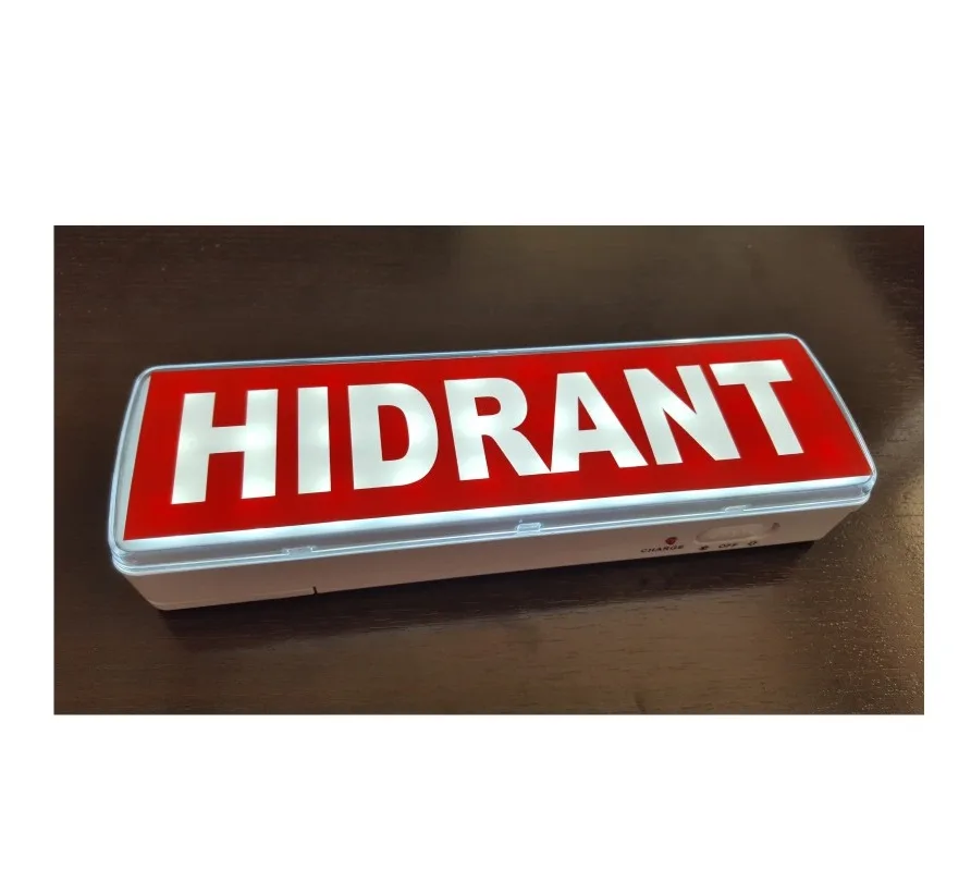 Lampa de perete pentru hidrant
