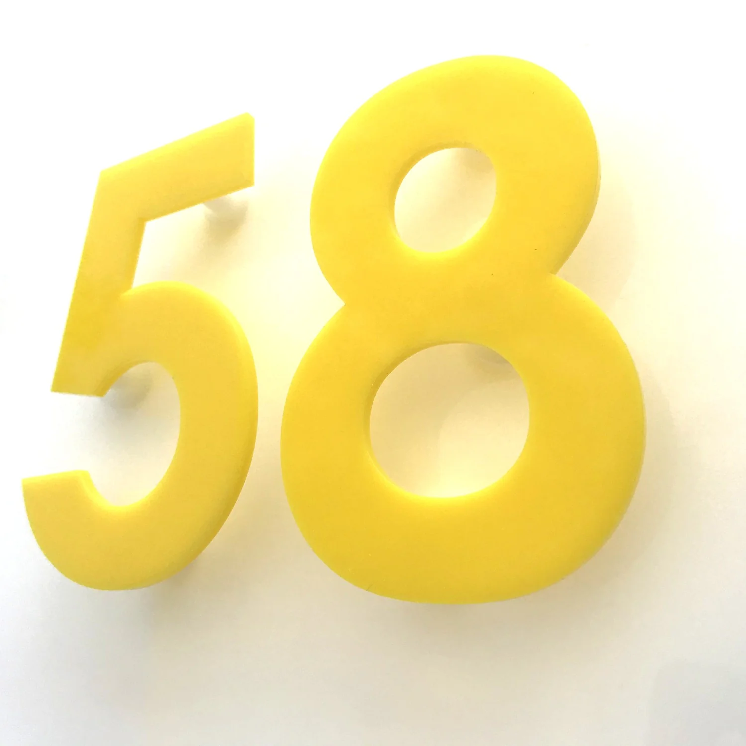Litere si cifre - Logo-uri 3D - Semnalizare Profesională pentru Clienți
