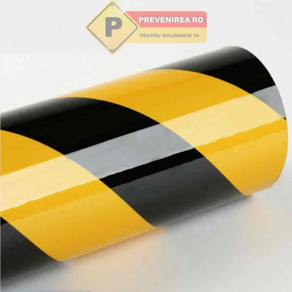 Banda Reflectorizanta Galben-Negru cu Logo - Vizibilitate 24/7 pentru Echipamente și Spații industriale si comerciale