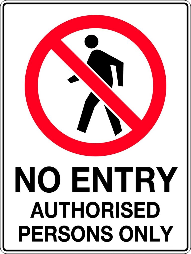 No Entry Authorised Persons Only Sign