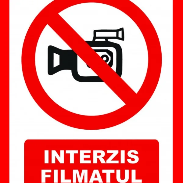 Placuta interzis filmatul