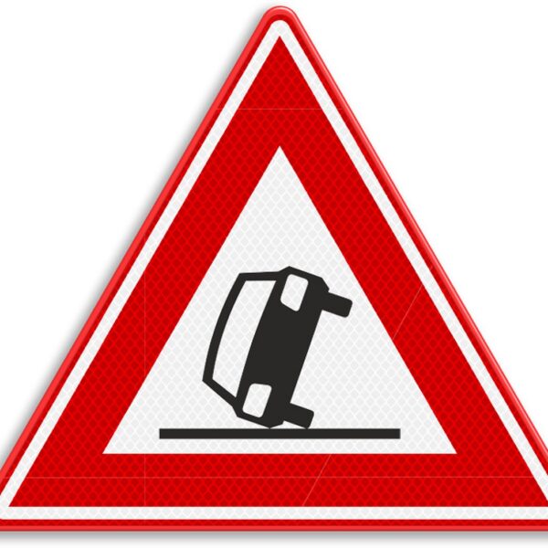 Semn de circulație de avertizare accident