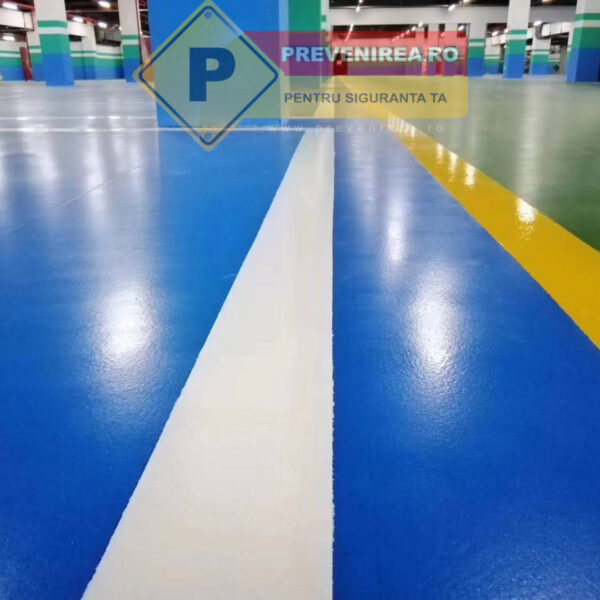 Pardoseli epoxidica personalizata